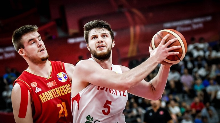 Με ανατροπή η Τουρκία, 79-74 το Μαυροβούνιο