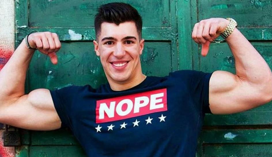 Ειδικός φρουρός ο "αγάπη μόνο" Τάσος Ποτσέπης