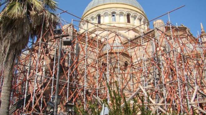 Αιγιάλεια: Ο πολιτικός Διοικητής του Αγίου Όρους αναλαμβάνει την αποκατάσταση του Ι.Ν Εισοδίων