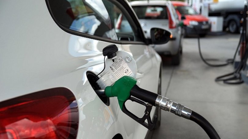 Μείωση της φορολογίας στα καύσιμα ζητούν οι πρατηριούχοι