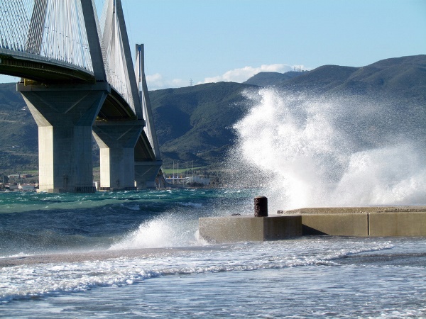 Πάτρα: Θα μας πάρει και θα μας ...σηκώσει σήμερα - Άνεμοι μέχρι και 5 μποφόρ στην περιοχή!