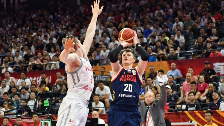 Αγκαλιά με την πρόκριση στους «8» η Πολωνία