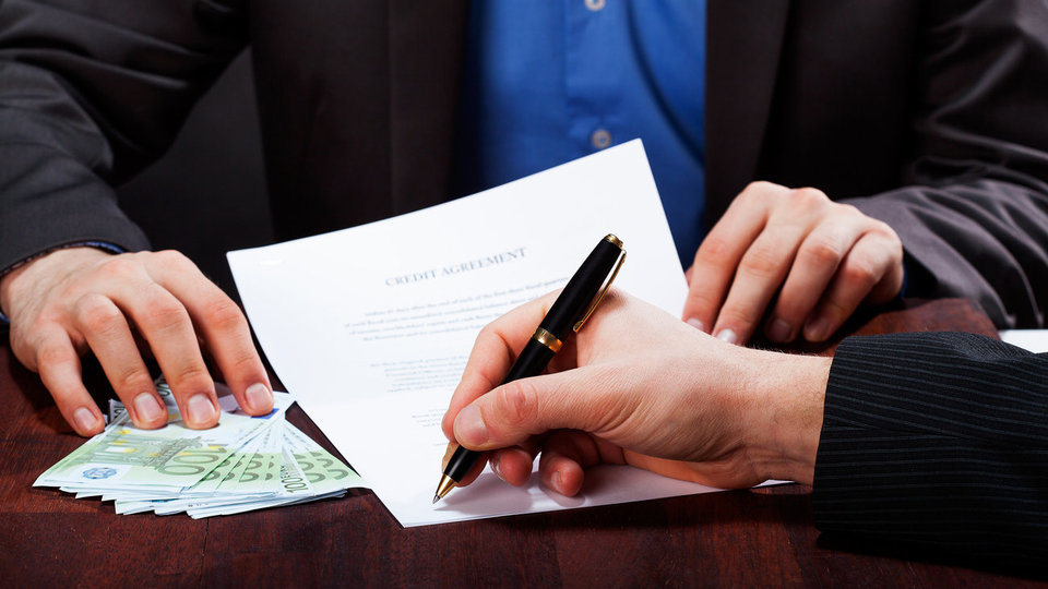 Σαρωτικοί έλεγχοι 100.000 ΑΦΜ δανειοληπτών - Θα βγαίνει το σπίτι τους σε πλειστηριασμό σε 60 ημέρες!