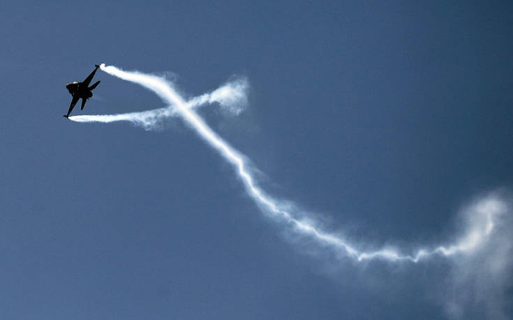 Πιλότος F- 16: «Ετούτος ο λαός δε γονατίζει παρά μονάχα μπροστά στους νεκρούς του» - ΒΙΝΤΕΟ