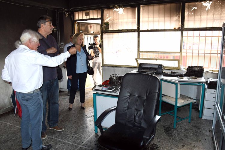 Άνδρας έκανε εργασίες και έπεσε από τα τέσσερα μέτρα