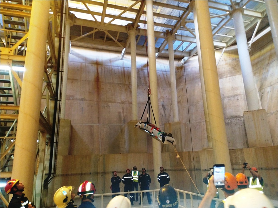 Γέφυρα Ρίου - Αντιρρίου: Διάσωση τραυματία από τους πυλώνες - Εντυπωσιακή άσκηση - ΦΩΤΟ