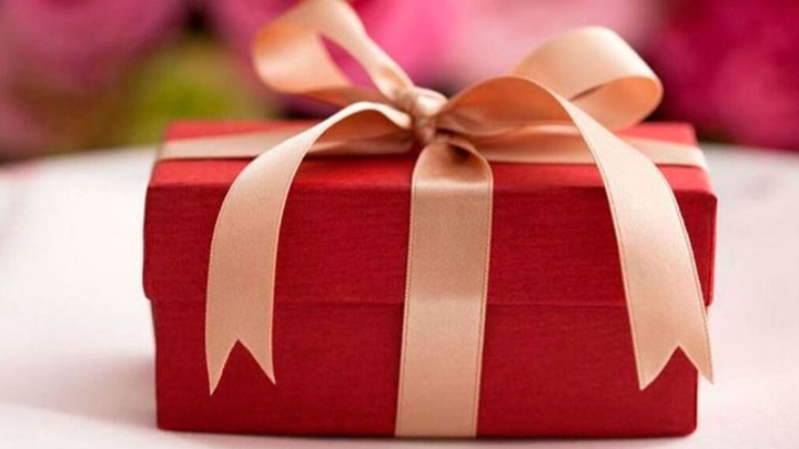 Στα δικαστήρια νύφη - Της ζητούν να επιστρέψει τα γαμήλια δώρα γιατί χώρισε με τον γαμπρό