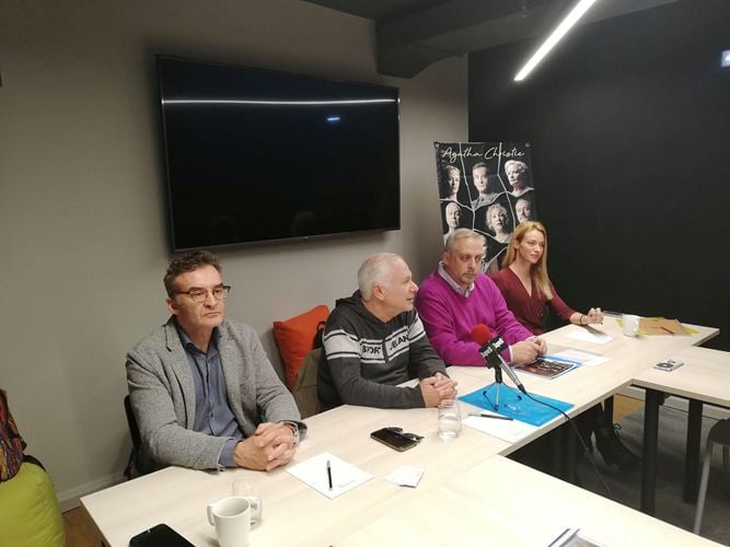 Ο «Ο Απρόσκλητος Επισκέπτης» στην Πάτρα - Βίντεο από την παρουσίαση του έργου