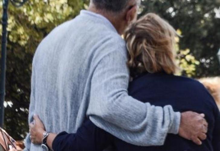 «Αγκαλιά» η νέα μέθοδος εξαπάτησης ηλικιωμένων - Συναγερμός στην Πάτρα για το περιστατικό που "κόστισε" στο θύμα 5.000 ευρώ!