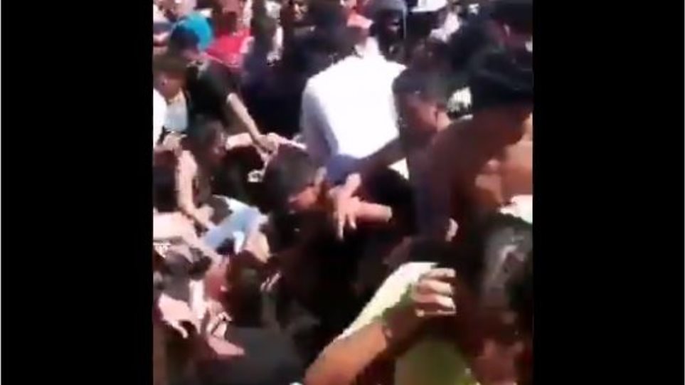 Βενεζουέλα: Μία νεκρή και 19 τραυματίες σε συναυλία ραπ