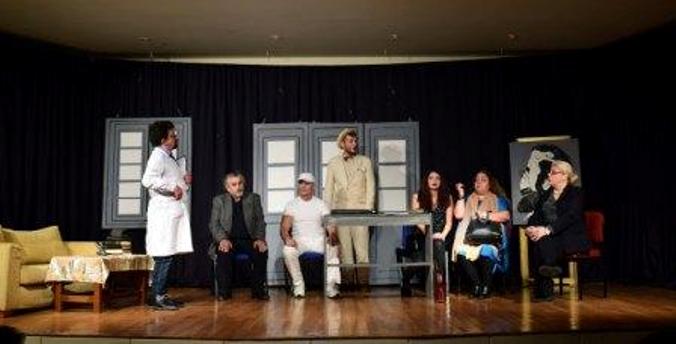 Το «Ρεφενέ» στην Παραμυθιά - Στην Πάτρα "Xarvey- ο καλύτερος μου φίλος" - ΦΩΤΟ