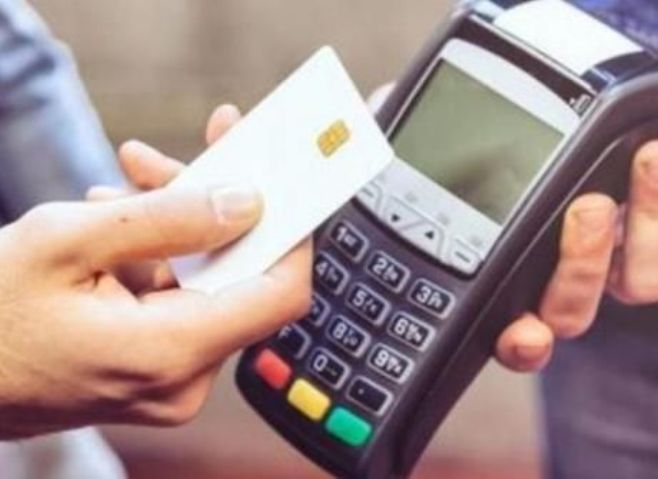 Ποιοι φορολογούμενοι εξαιρούνται από το νέο καθεστώς e-αποδείξεων