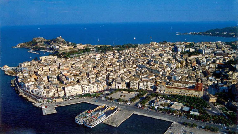 Χριστούγεννα στην Κέρκυρα με έθιμα και παραδόσεις