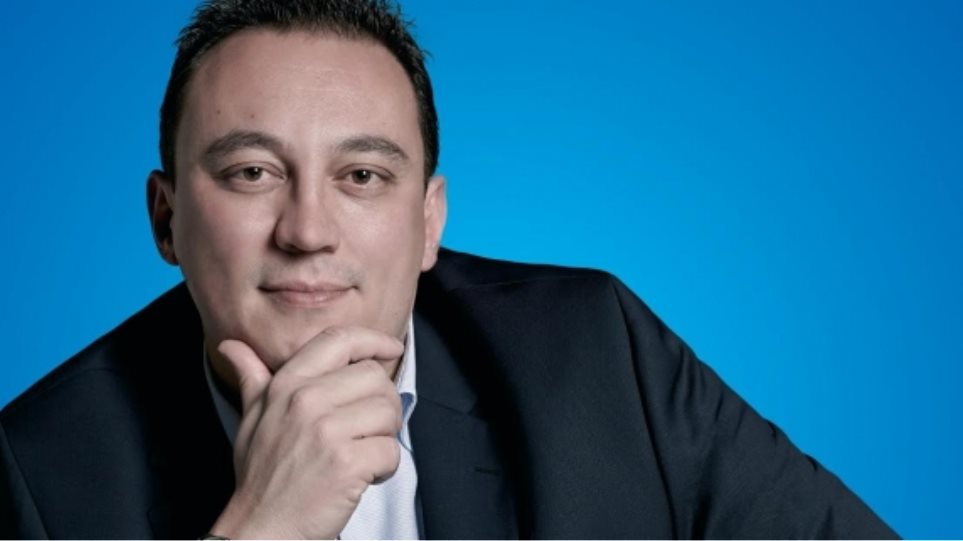 Ο Κώστας Βλάσης νέος υφυπουργός Εξωτερικών μετά την παραίτηση Διαματάρη