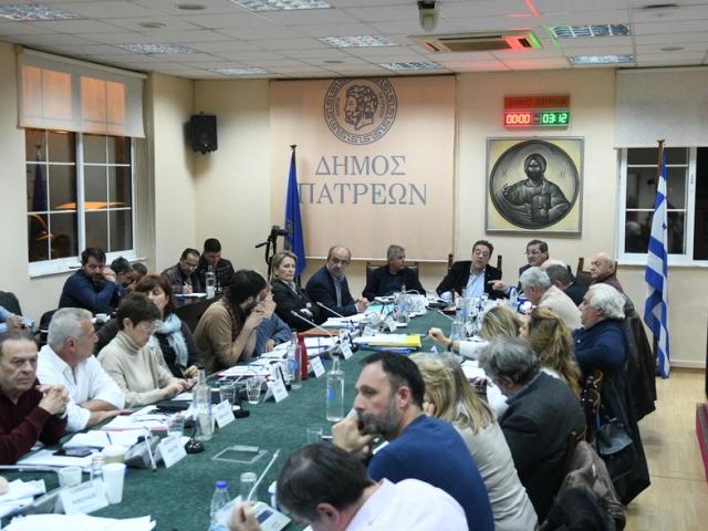 Πάτρα: Μέτωπο κατά Πελετίδη συγκροτούν 7 δημοτικές παρατάξεις!