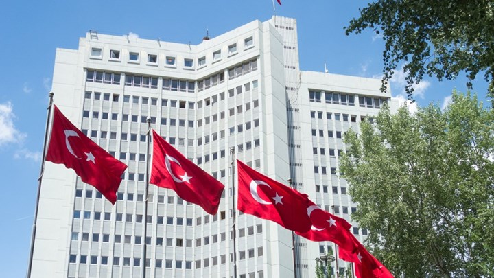 Τουρκία: Θέτει θέμα υφαλοκρηπίδας, νησιών και Ιμίων