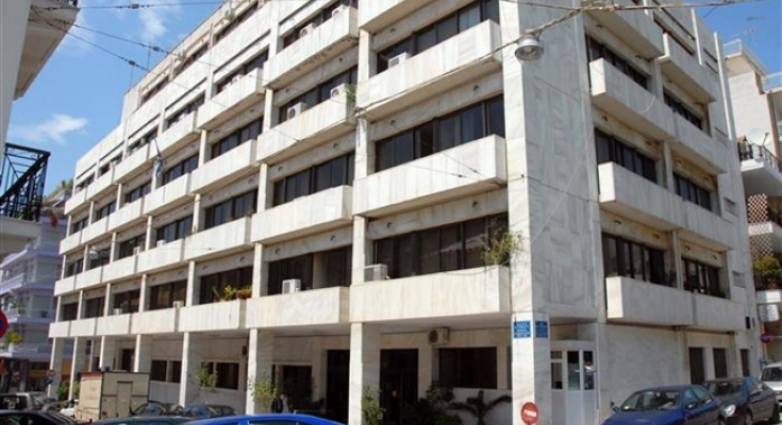 Πάτρα: Συναγερμός στην Πυροσβεστική - Καπνοί στο Αστυνομικό Μέγαρο