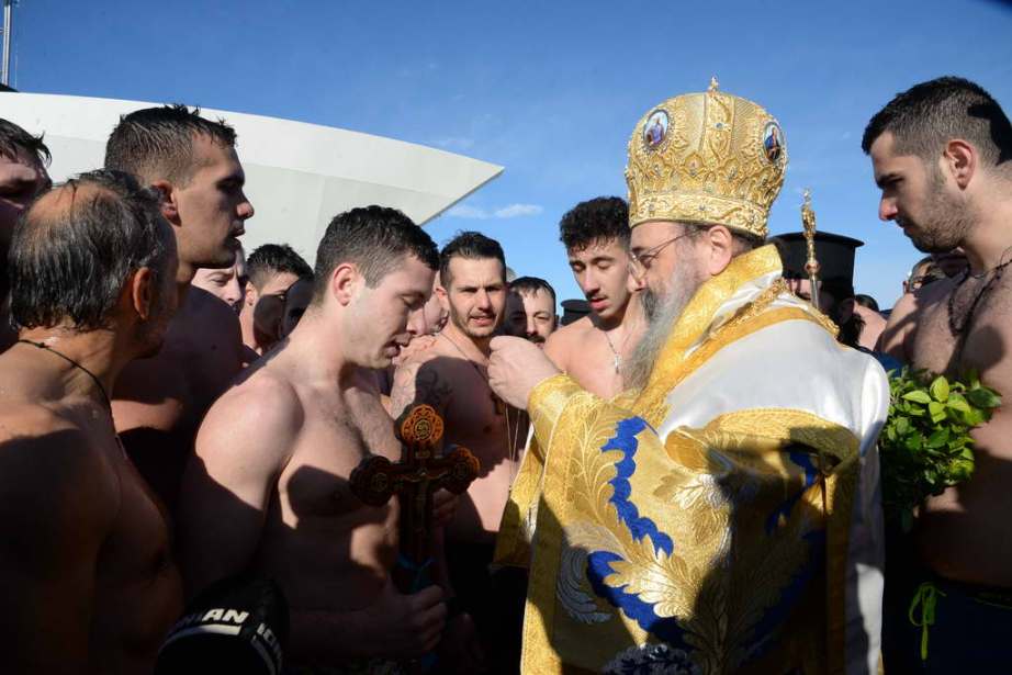 Πάτρα: Με λαμπρότητα ο εορτασμός των Θεοφανείων - ΦΩΤΟ - ΒΙΝΤΕΟ