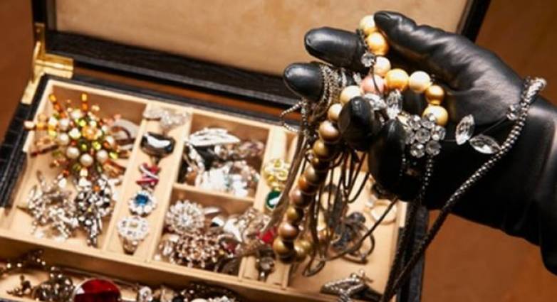 Ηλεία: Βρέθηκαν σε ενεχυροδανειστήριο κλοπιμαία από ληστεία κοσμημάτων αξίας 1 εκ. ευρώ - "Γνωστοί" οι δράστες