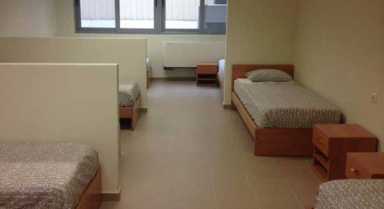 Πάτρα: Ανοικτό μέχρι και αύριο το υπνωτήριο αστέγων του Δήμου