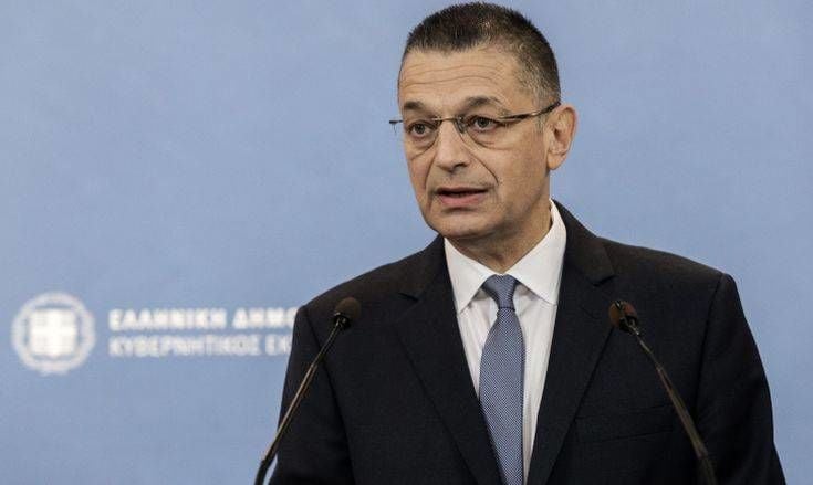 Στεφανής για πλωτά φράγματα: Θα τοποθετηθούν μόνο αν αποδειχθούν αποτελεσματικά