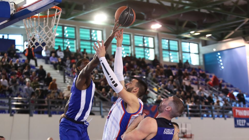 Basket League, Πανιώνιος-Ηρακλής 60-76