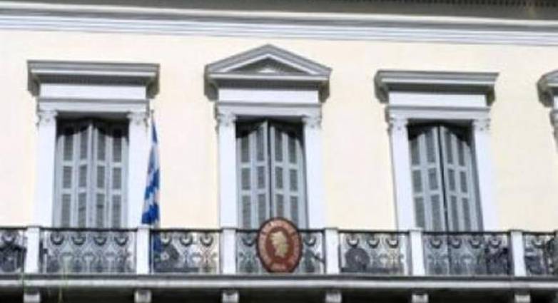 Πάτρα: Συνάντηση του Προέδρου του Εμπορικού με τη συντονιστική επιτροπή κολυμβητηρίου Αγυιάς