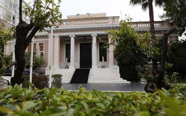 Τα σενάρια ανασχηματισμού και ποιοι υπουργοί θεωρούνται «αμετακίνητοι»