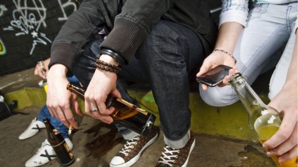 Ιεράπετρα: Αποβλήθηκαν 18 μαθητές επειδή κατανάλωσαν αλκοόλ εντός σχολείου