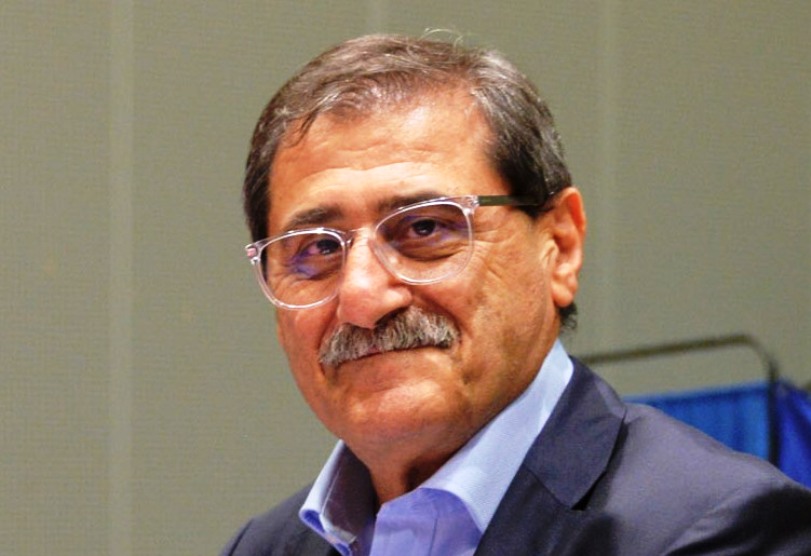 Ο Κώστας Πελετίδης θα υποδεχτεί τους παίκτες του Προμηθέα στο αεροδρόμιο