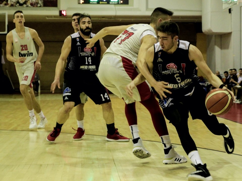 Απόλλωνας Πάτρας: Στάθηκε όρθιος με 8 παίχτες απέναντι στον Ολυμπιακό Β'