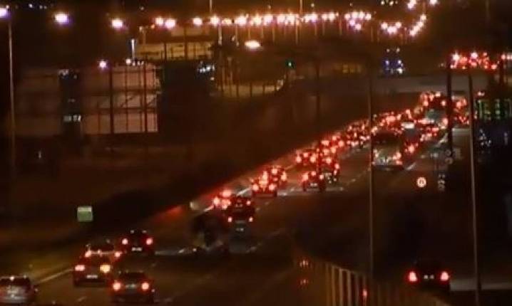 Ολύμπια Οδός: Μετ’ εμποδίων η επιστροφή των εκδρομέων - Που υπάρχει μποτιλιάρισμα