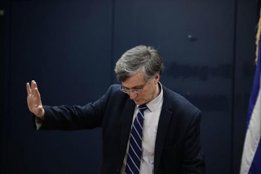 Σωτήρης Τσιόρδας: Ποιος είναι ο άνθρωπος που κρέμονται οι Έλληνες από τα χείλη του... Ο επιστήμονας που κατάφερε να ενώσει τη χώρα που κινδυνεύει από την πανδημία