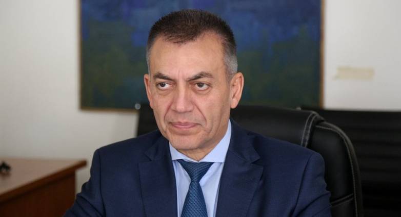 Βρούτσης: Οι μακροχρόνια άνεργοι θα πρέπει να δηλώσουν ΙΒΑΝ για να τους καταβάλουμε το επίδομα των 400 ευρώ