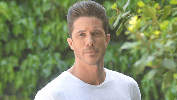 Οι ευχές του Νίκου Οικονομόπουλου για το Πάσχα