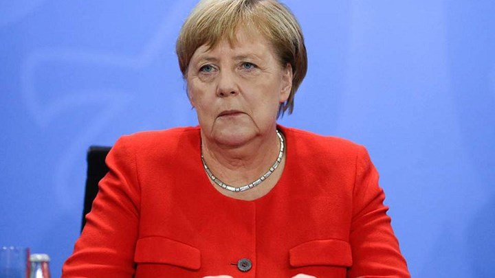 Απορρίπτει ξανά τα κορονο - ομόλογα η Μέρκελ