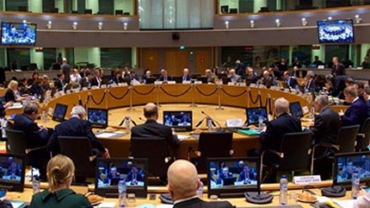 Ecofin: Οι τράπεζες να στηρίξουν νοικοκυριά και επιχειρήσεις