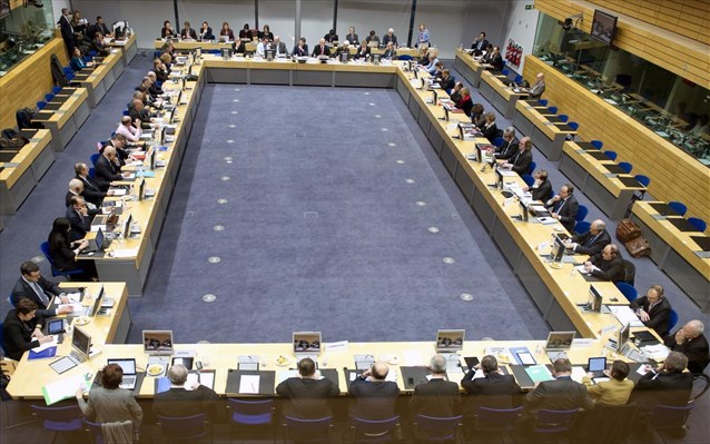 Eurogroup: Αναβάλλεται συνεχώς η έναρξη της τηλεδιάσκεψης
