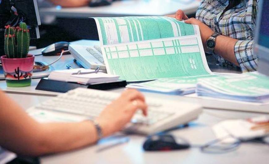 Άνοιξαν οι φορολογικές δηλώσεις – Ποιοι πρέπει να τις υποβάλλουν αμέσως