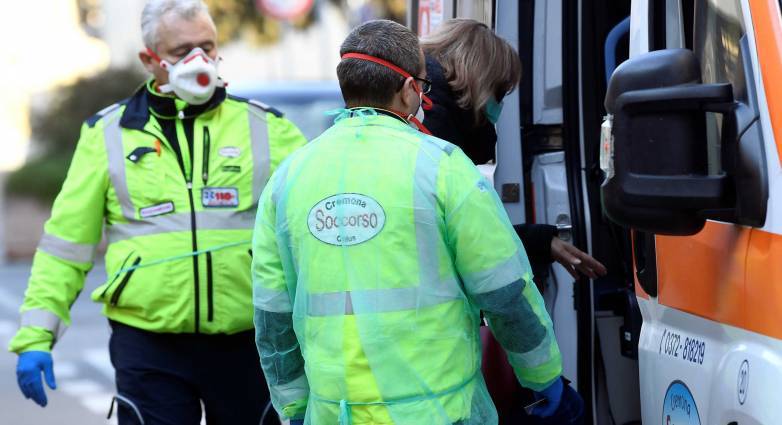 Ιταλία - Κορονοϊός: 464 νεκροί το τελευταίο 24ωρο, 25.549 συνολικά