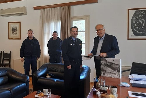 Συνάντηση Δημάρχου Καλαβρύτων με το νέο Διοικητή της πυροσβεστικής υπηρεσίας Καλαβρύτων