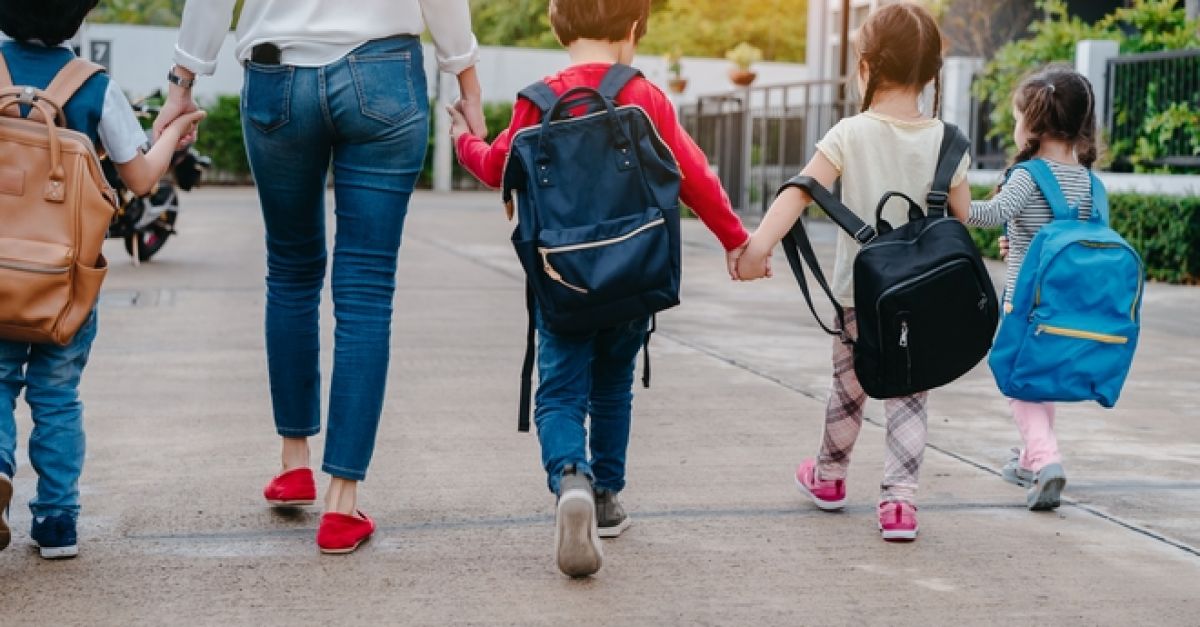 Επιτροπή Λοιμωξιολόγων: Προτείνει άνοιγμα όλων των σχολείων και υποχρεωτική χρήση μάσκας