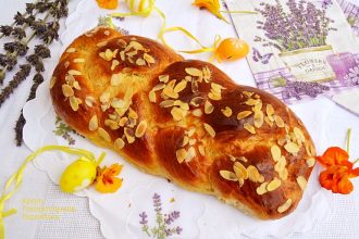 Συνταγή για τσουρέκι με ζαχαρούχο!