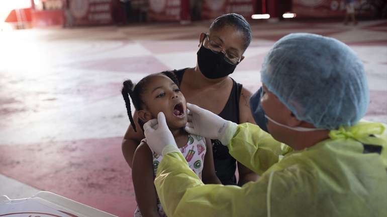 Κορονοϊός: Ξεπέρασαν τα 5 εκατομμύρια τα κρούσματα παγκοσμίως