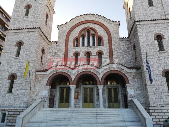 Πάτρα: Ανοίγουν την Κυριακή οι εκκλησίες για τους πιστούς - Ετοιμασίες στους Ιερούς Ναούς - ΦΩΤΟ
