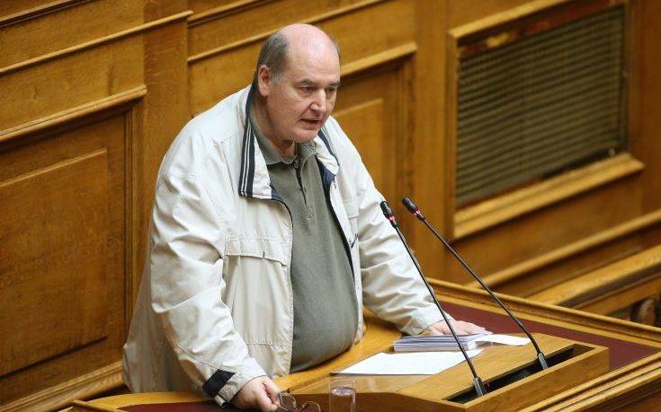 Φίλης: «Να μην επιμείνει η κυβέρνηση στο άνοιγμα των σχολείων»