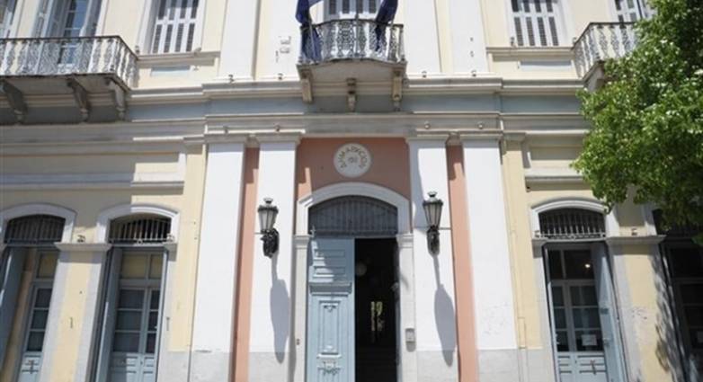 Πάτρα: Ανακατασκευή πεζοδρομίων στην οδό Κωνσταντινουπόλεως