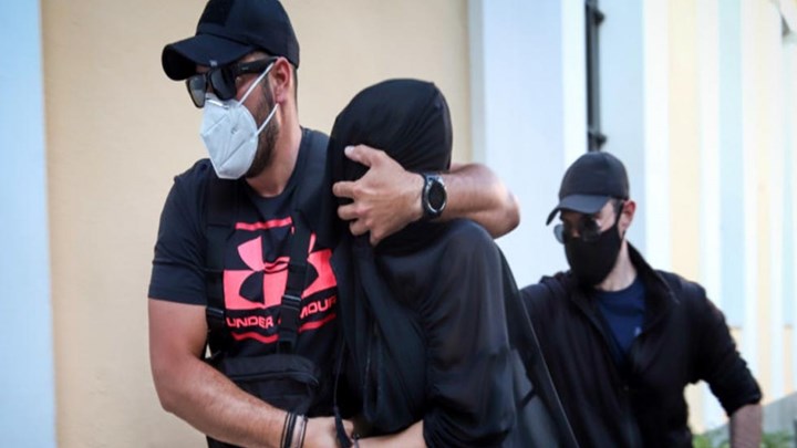 Επίθεση με βιτριόλι: Απολογείται την Τρίτη η 35χρονη - Τα κρίσιμα ερωτήματα που "ζητούν" απαντήσεις