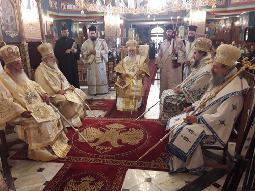 Τα ονομαστήρια του Σεβασμιωτάτου Μητροπολίτη Καλαβρύτων και Αιγιαλείας Ιερωνύμου - ΦΩΤΟ