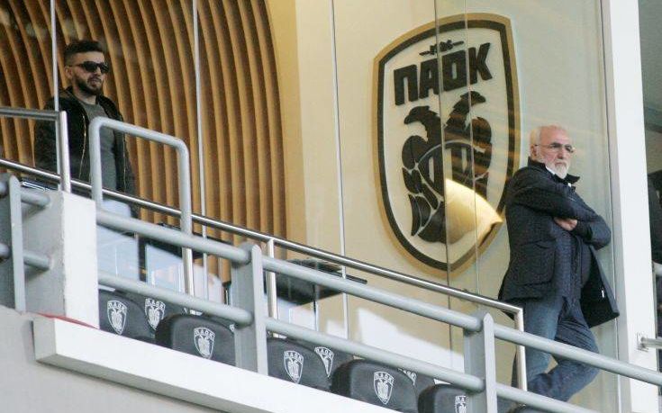 Έξαλλος με το φιάσκο των δελτίων ο Σαββίδης